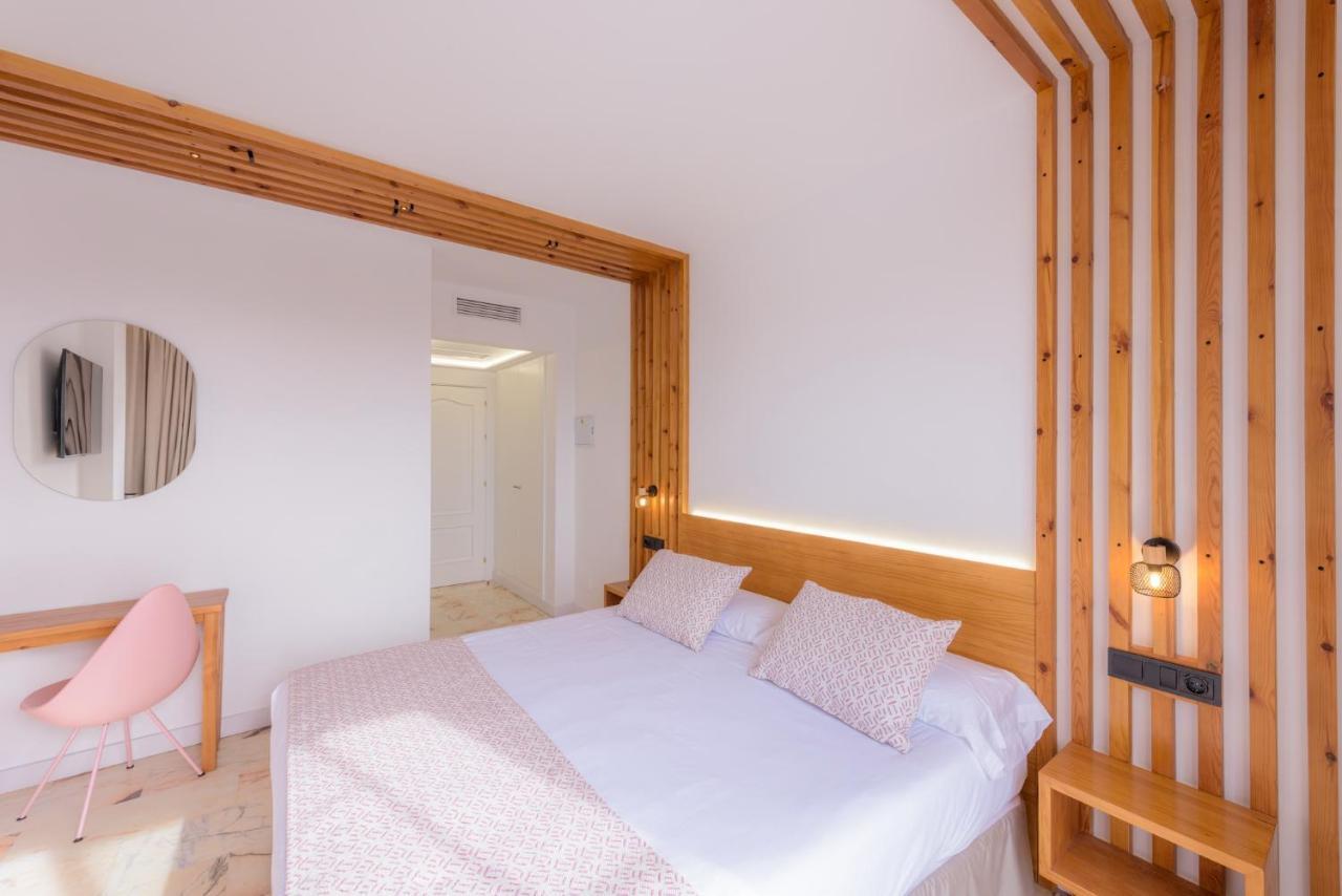 Hotel Boutique Sibarys - Adults Recommended Нерха Екстериор снимка