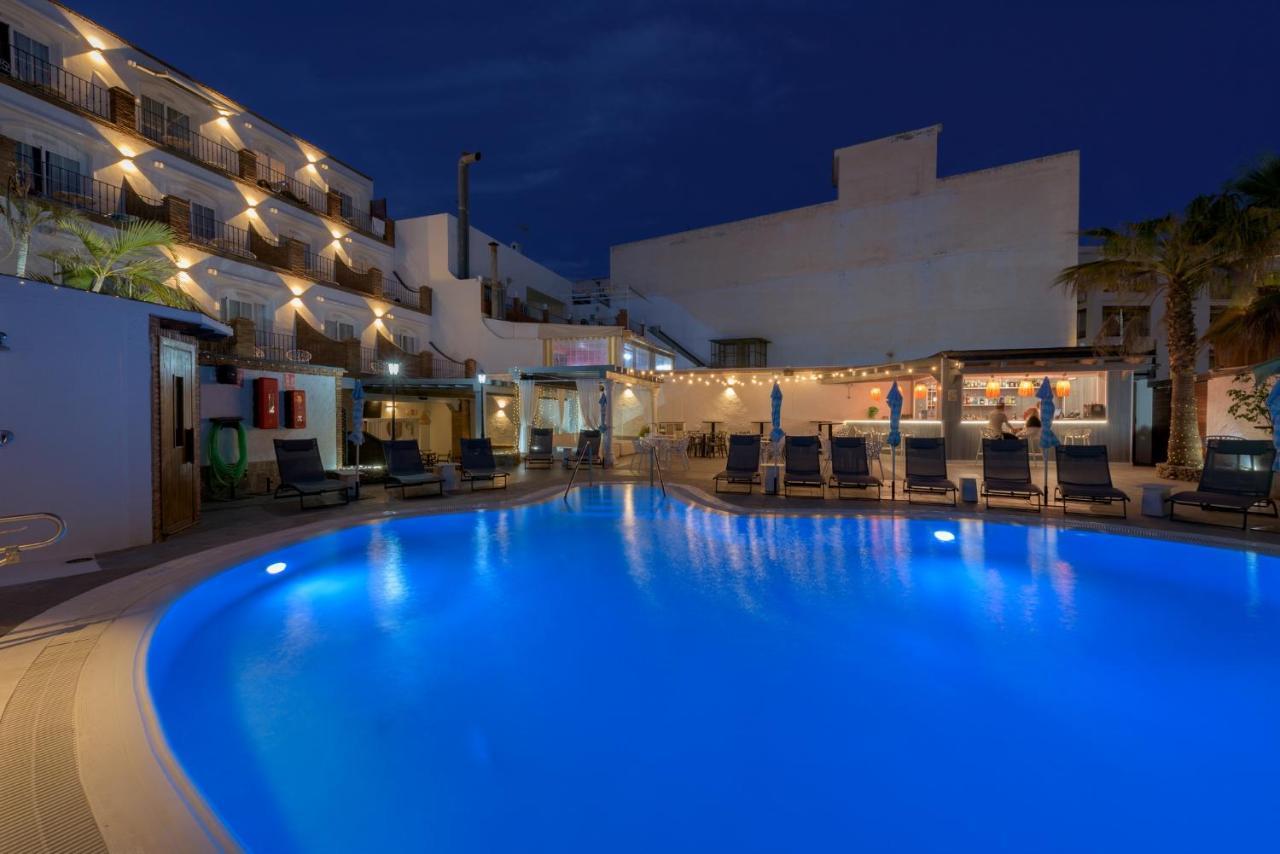 Hotel Boutique Sibarys - Adults Recommended Нерха Екстериор снимка